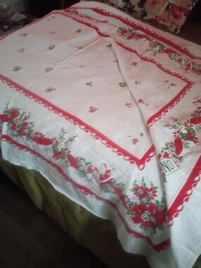 Vintage Holiday Tablecloth with Red & Green Poinsettia Motif